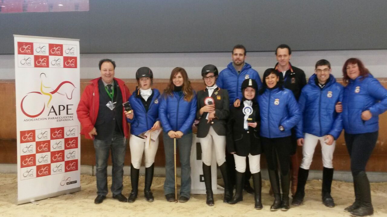 Actuaci&oacute;n destacada del equipo Navarro en las Jornadas Nacionales Paraecuestre celebradas en Segovia